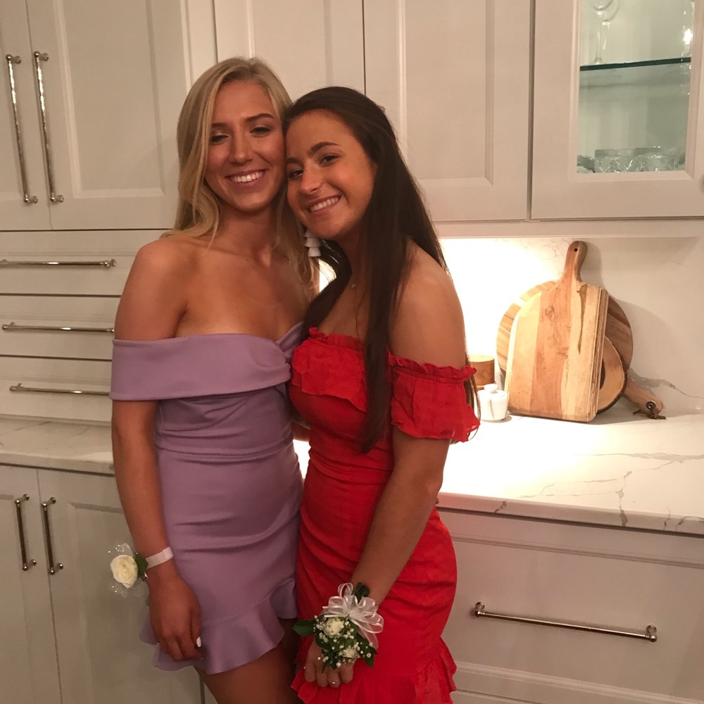 Meet your Posher, Mia